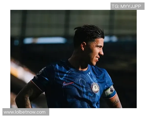 中超赛场惊现冷门切尔西绝杀马竞引发全场狂欢