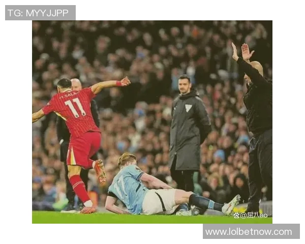 德甲焦点战拜仁小胜曼城神秘门将扑救成关键瞬间 德甲焦点战拜仁小胜曼城神秘门将扑救成关键瞬间