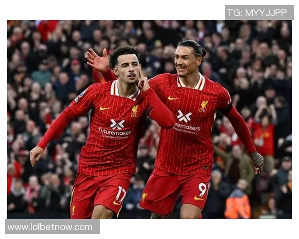 英超激战利物浦大胜切尔西红牌争议引发全场热议 英超激战利物浦大胜切尔西红牌争议引发全场热议