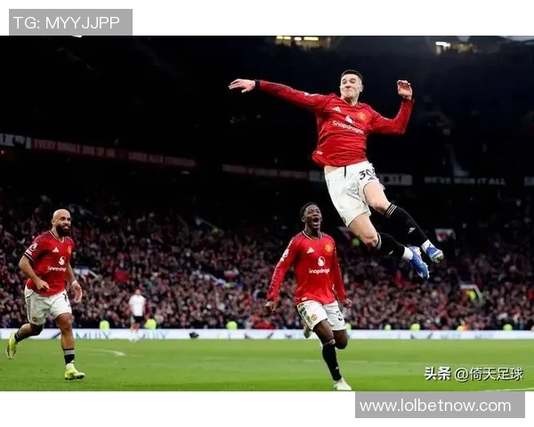 西甲联赛精彩对决利物浦大胜曼联五球狂潮引发转会热议