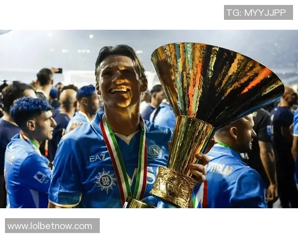 意甲精彩对决曼联4-0战胜里昂神奇扑救引发全场狂欢与十大进球回顾