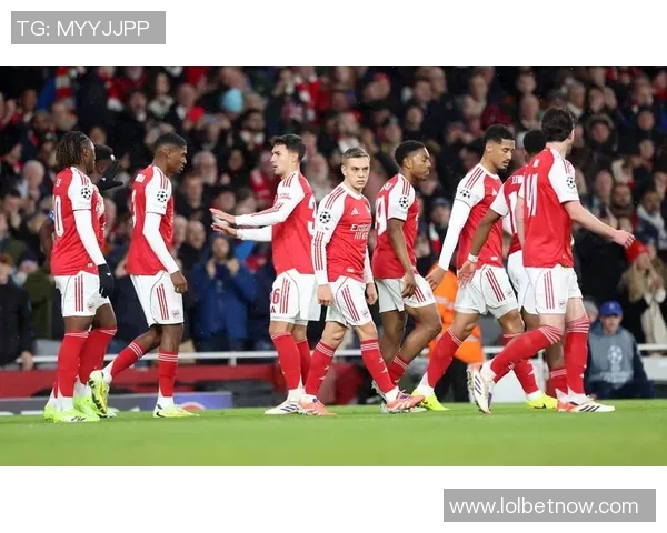 国王杯精彩对决拜仁狂胜阿森纳五球大捷引发全场热议